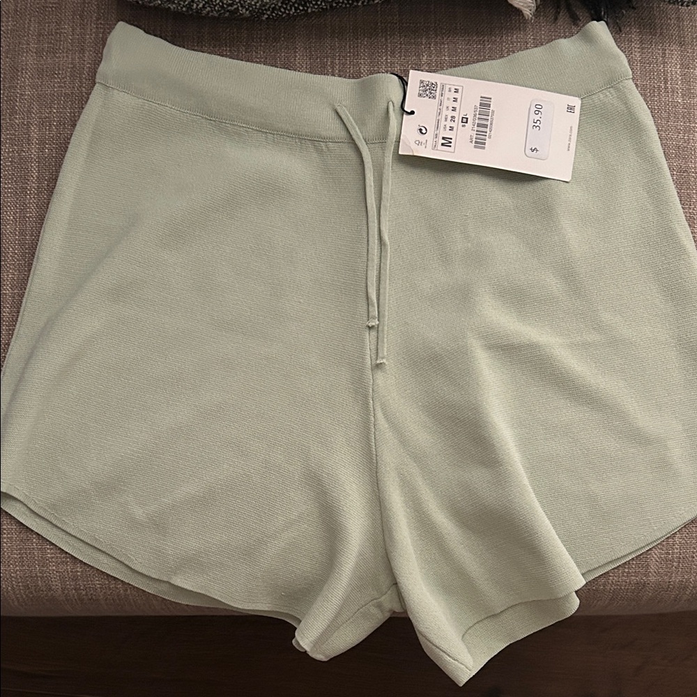 Zara High Waist Light Green Shorts